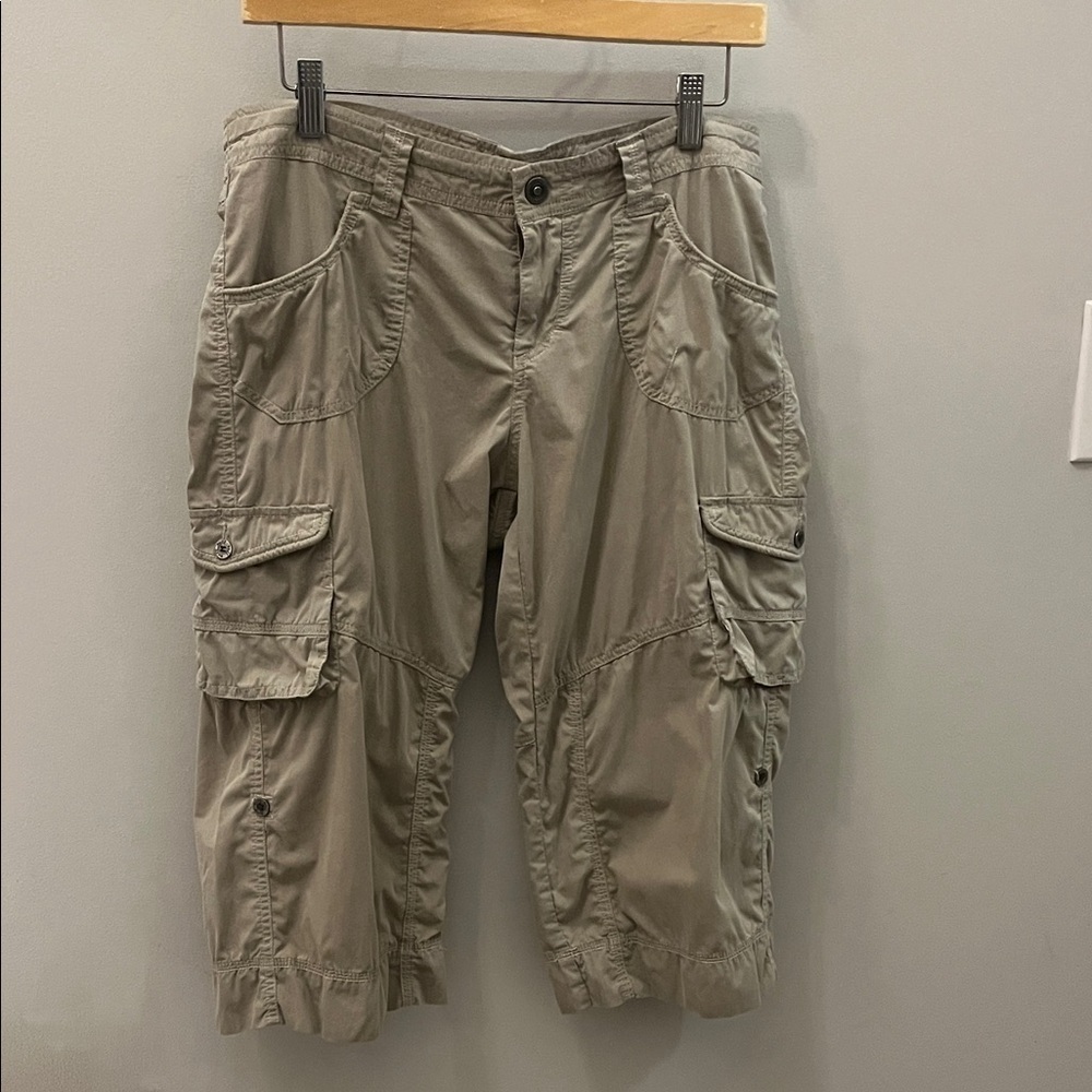 Kuhl Cargo Capri Pants Hiking Pockets Tan Size 10